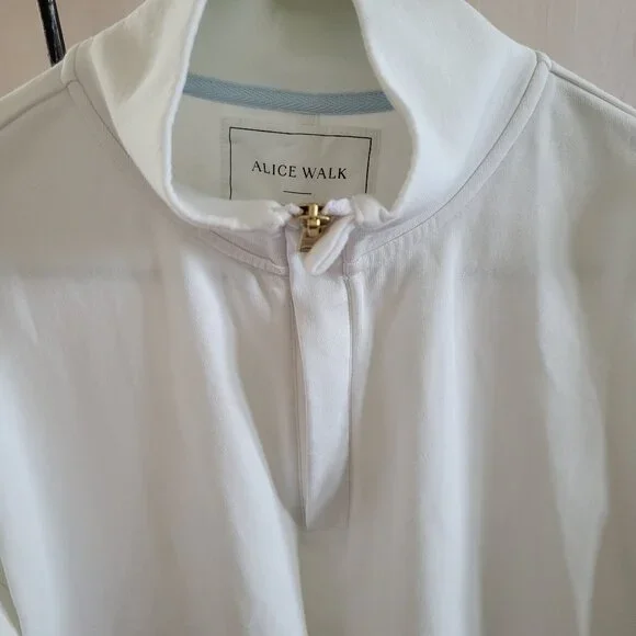 Alice Walk - The Zip-Up Sweatshirt in White - Picture 5 of 10